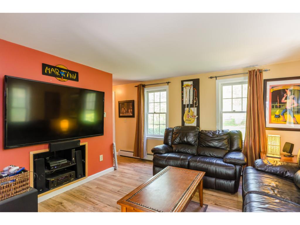 12 Garvin Road Derry, NH 03038 - Photo 10 of 25