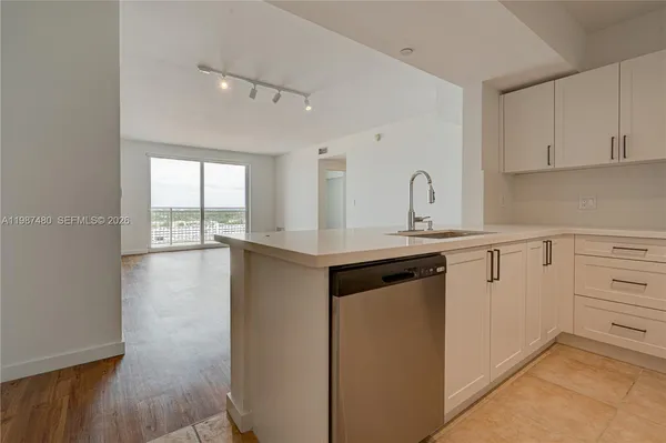 $3,600 | 7350 Southwest 89th Street, Unit 1505S, Miami, FL 33156