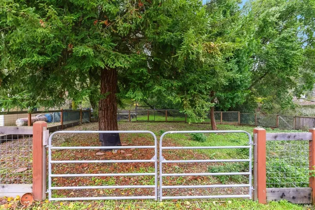 $995,000 | 567 San Geronimo Valley Drive, San Geronimo, CA 94963