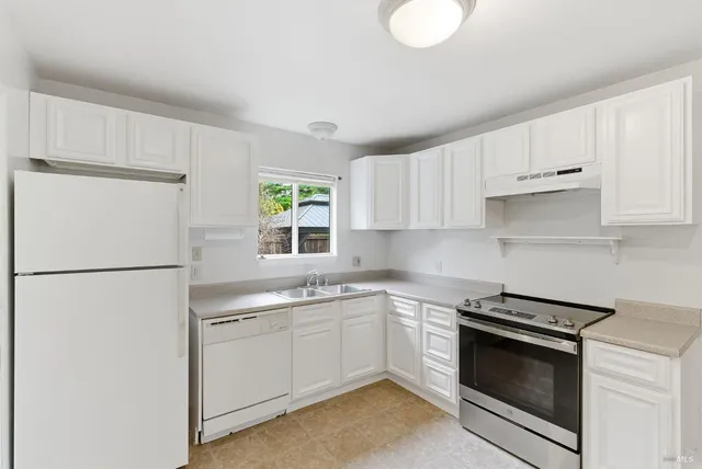 $995,000 | 567 San Geronimo Valley Drive, San Geronimo, CA 94963