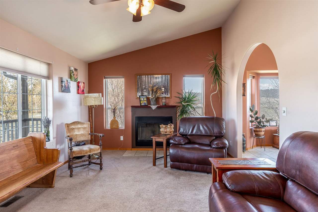 14108 East Piper Road Spokane, WA 99217 - Photo 4 of 20