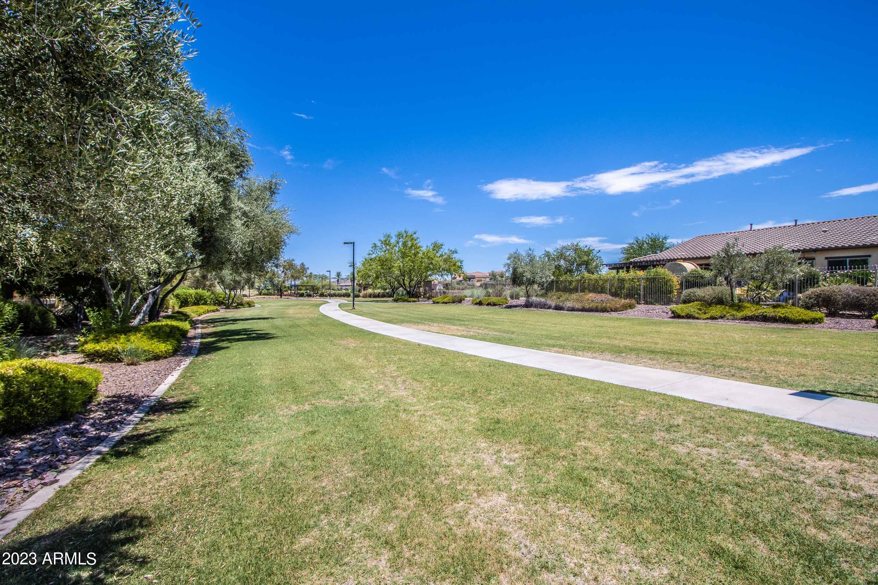 17836 West Fairview Street Goodyear, AZ 85338 - Photo 5 of 31 Fairview St-32