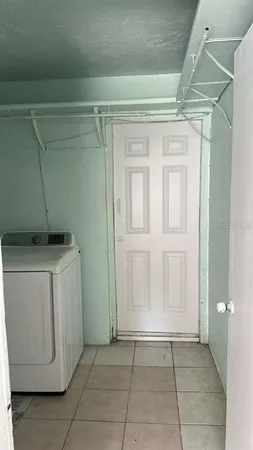 $1,595 | 3446 Dahlia Place, Unit B, Largo, FL 33771