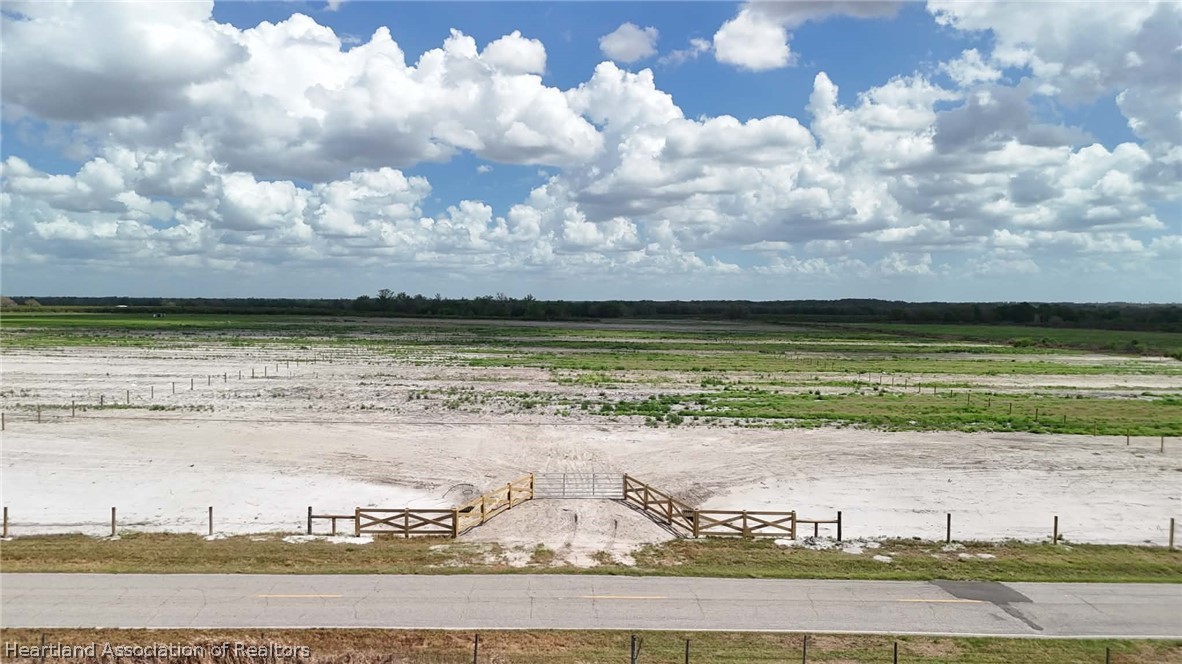 Kelly Roberts Road Zolfo Springs, FL 33890 - Photo 4 of 15