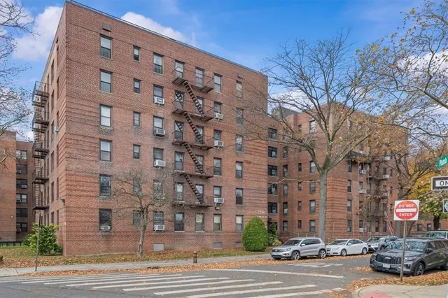 $249,000 | 2270 Plumb 1 Street, Unit 1B | Sheepshead Bay