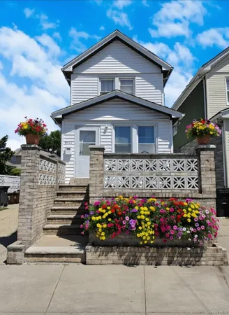 $729,000 | 84-11 Sutter Avenue | Liberty Heights Ward