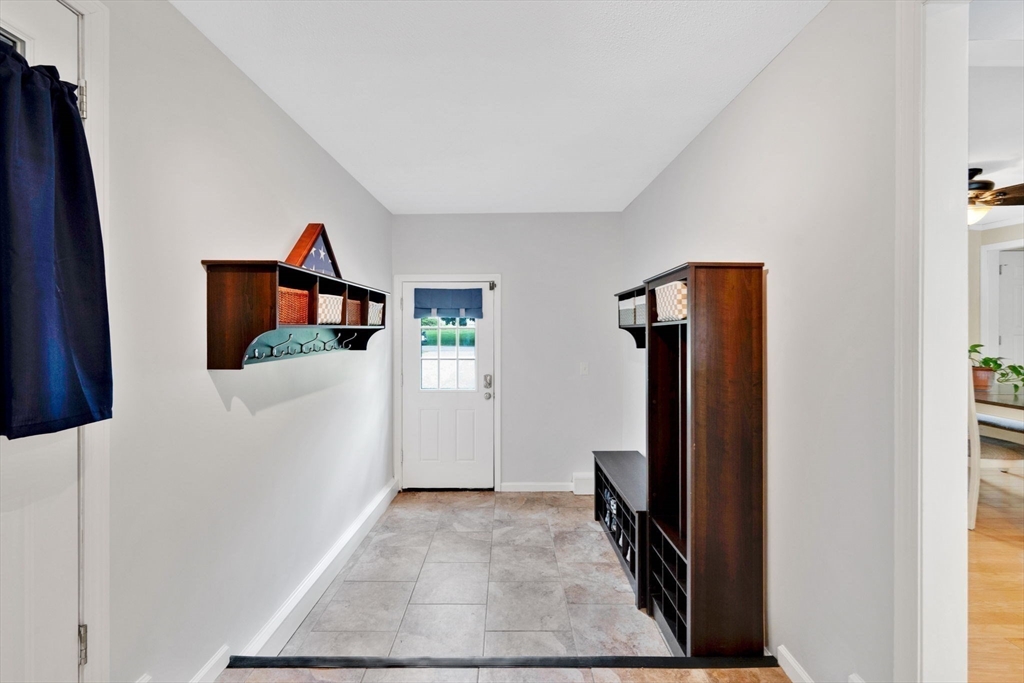 51 Lantern Lane West Springfield, MA 01089 - Photo 30 of 42