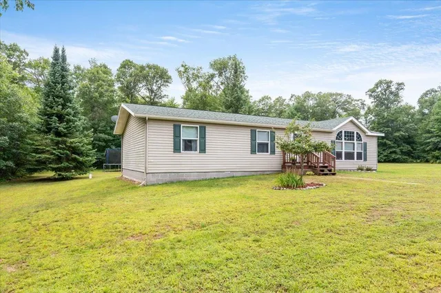 $239,999 | 9043 Biller Loop, Solon Springs, WI 54873