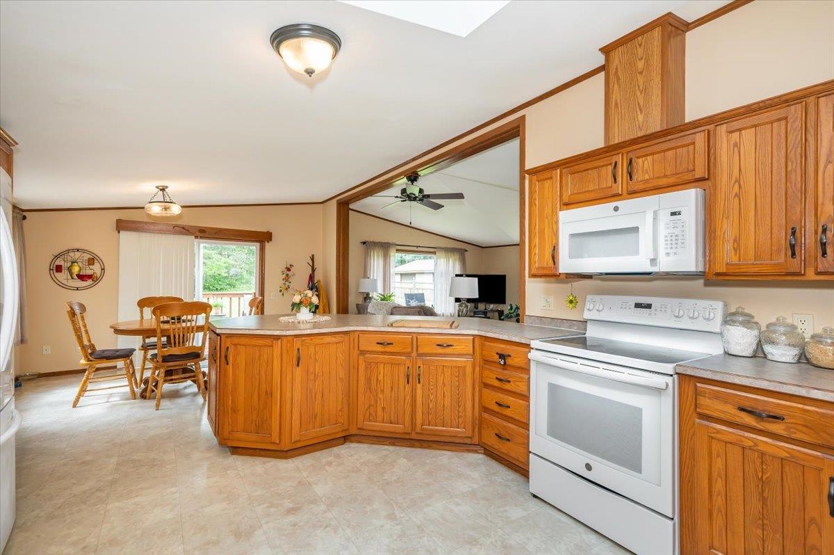 9043 Biller Loop Solon Springs, WI 54873 - Photo 8 of 30 Gallery Image 8