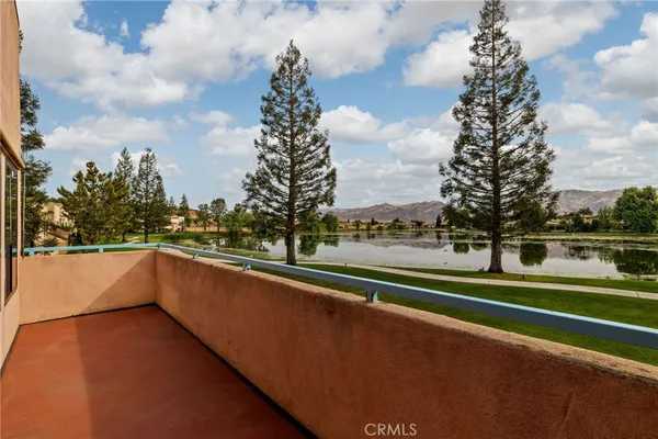 $299,900 | 14500 Las Palmas Drive, Unit 22, Bakersfield, CA 93306