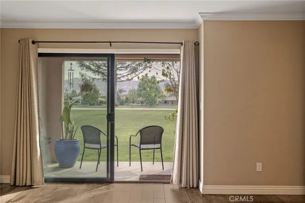 $299,900 | 14500 Las Palmas Drive, Unit 22, Bakersfield, CA 93306