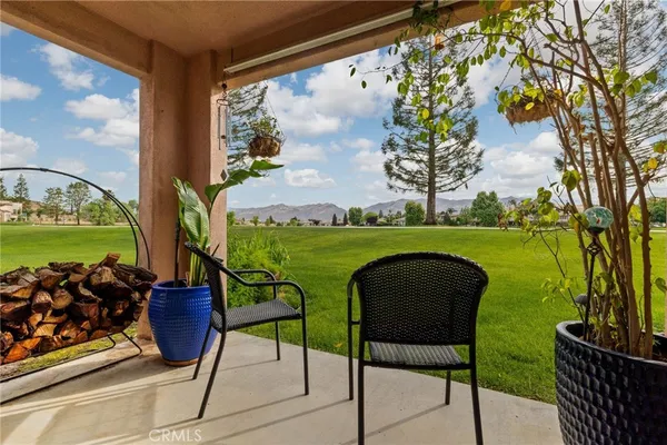$299,900 | 14500 Las Palmas Drive, Unit 22, Bakersfield, CA 93306