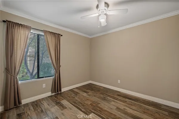 $299,900 | 14500 Las Palmas Drive, Unit 22, Bakersfield, CA 93306