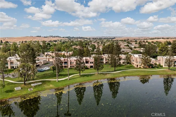 $299,900 | 14500 Las Palmas Drive, Unit 22, Bakersfield, CA 93306