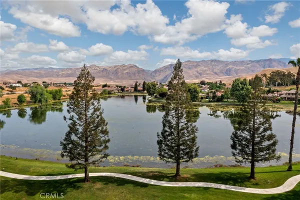$299,900 | 14500 Las Palmas Drive, Unit 22, Bakersfield, CA 93306