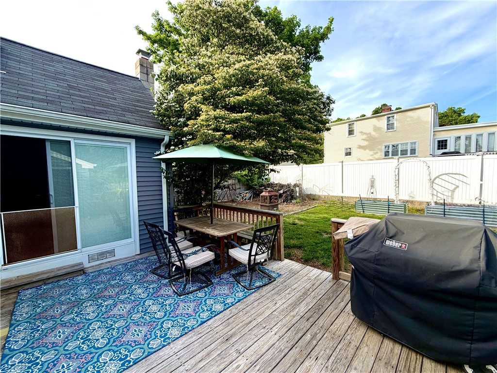 52 Duchess Road Cumberland, RI 02864 - Photo 23 of 24
