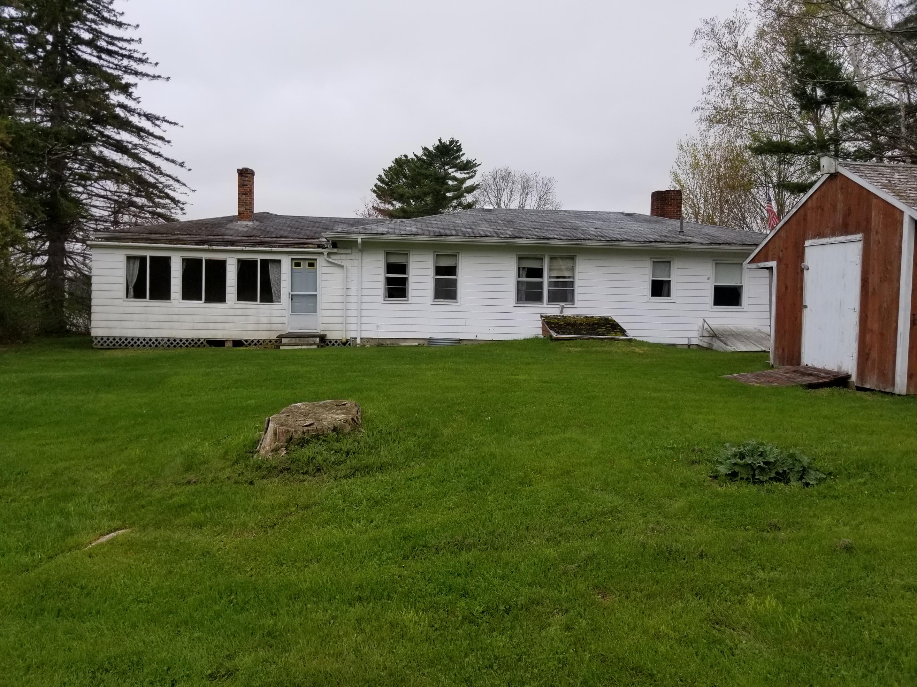 219 Bayview Road Nobleboro, ME 04555 - Photo 5 of 30 20190517_161155