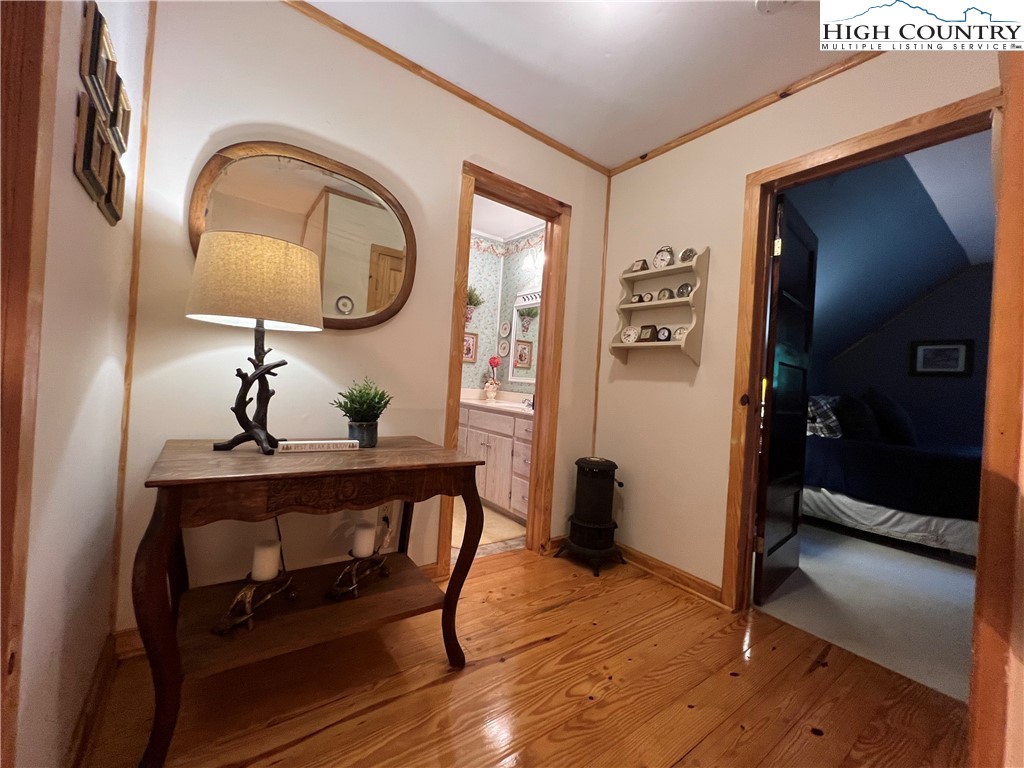 3249 Roaring Creek Road Newland, NC 28657 - Photo 17 of 39 Gallery Image 17