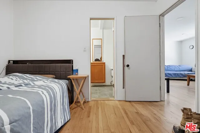 $1,690,888 | 1817 West Burbank Boulevard, Burbank, CA 91506