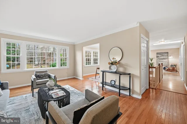 $850,000 | 9322 Elk Drive, Springfield, VA 22153