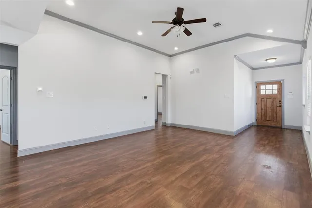 $1,450 | 1005 G W Jackson Avenue, Corsicana, TX 75110