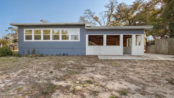 $1,950 | 1207 Buena Vista Boulevard, Panama City, FL 32401