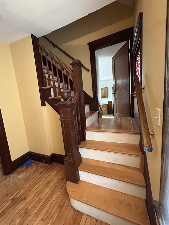 23 Greendale Avenue Worcester, MA 01606 - Photo 17 of 30 a view of entryway