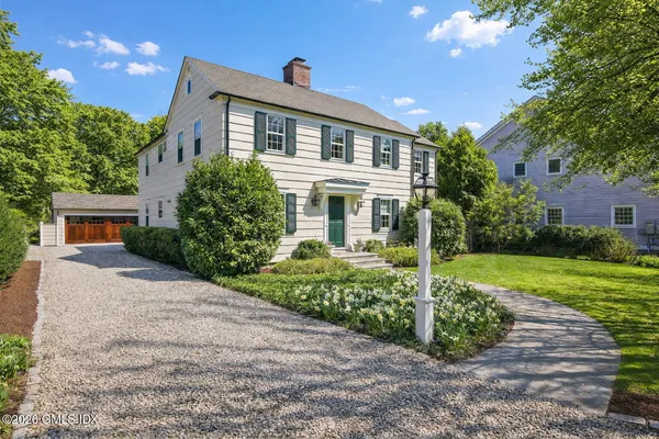 $2,795,000 | 93 Summit Road, Riverside, CT 06878