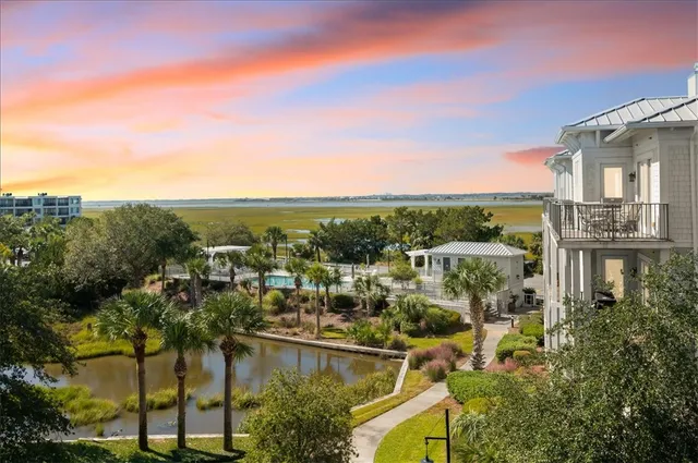 $645,000 | 20 Waterfront Drive, Unit 322, St. Simons Island, GA 31522