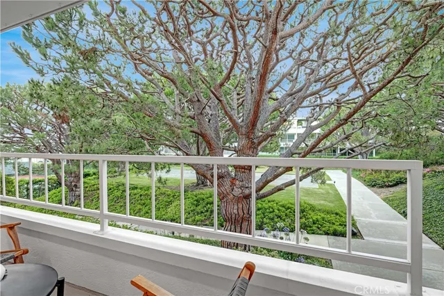 a view of building with a street