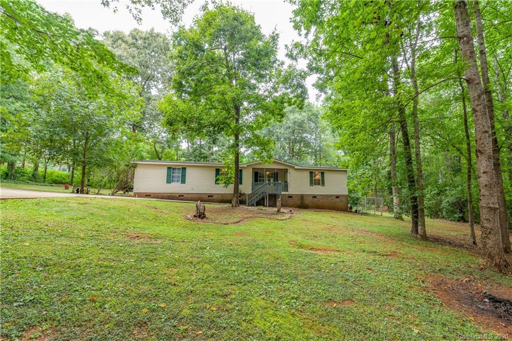 297 Falconview Road Lincolnton, NC 28092 - Photo 1 of 30 Gallery Image 1