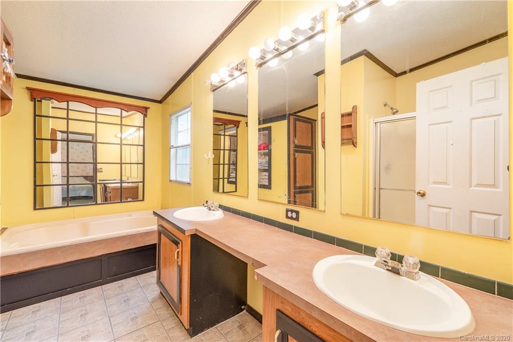 297 Falconview Road Lincolnton, NC 28092 - Photo 15 of 30 Gallery Image 15