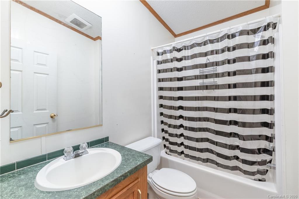 297 Falconview Road Lincolnton, NC 28092 - Photo 18 of 30 Gallery Image 18