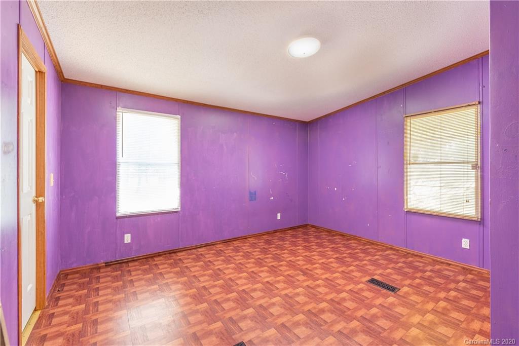 297 Falconview Road Lincolnton, NC 28092 - Photo 19 of 30 Gallery Image 19