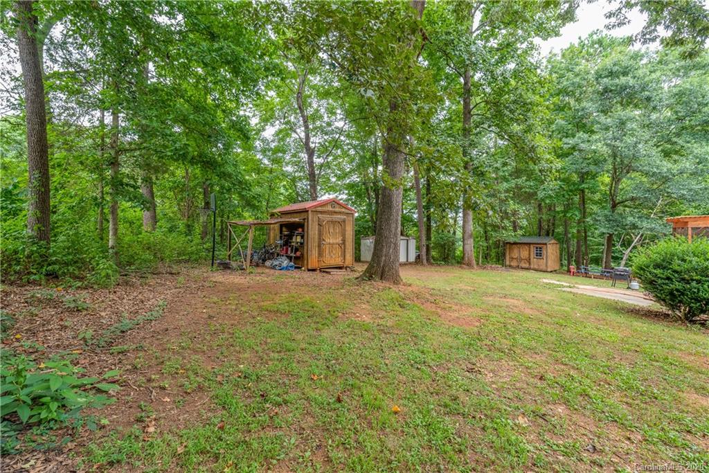 297 Falconview Road Lincolnton, NC 28092 - Photo 26 of 30 Gallery Image 26