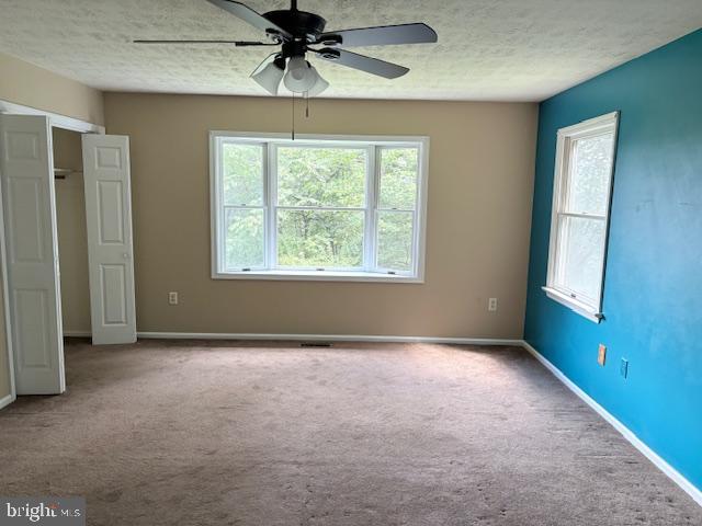 287 Blackthorne Road, Unit LURAY Stanley, VA 22851 - Photo 25 of 96 Inviting space.