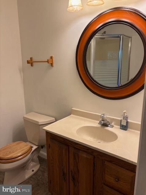 287 Blackthorne Road, Unit LURAY Stanley, VA 22851 - Photo 40 of 96 Bathroom just off the bonus rec room