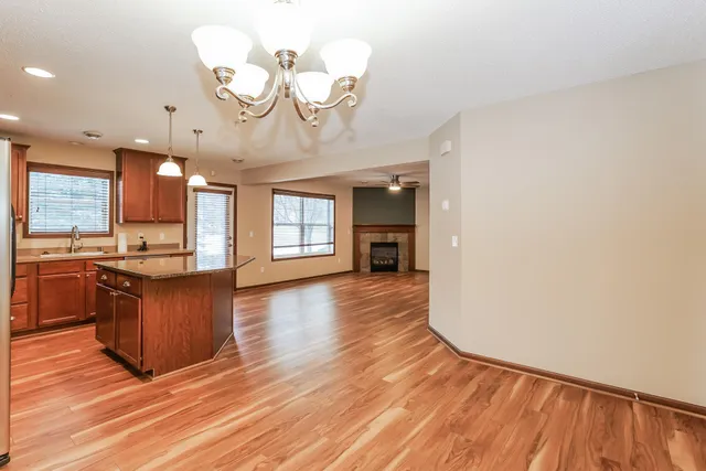 $2,545 | 15640 60th Avenue North, Plymouth, MN 55446