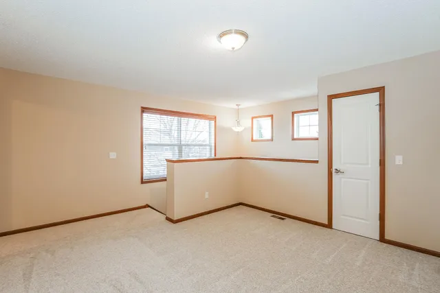 $2,545 | 15640 60th Avenue North, Plymouth, MN 55446