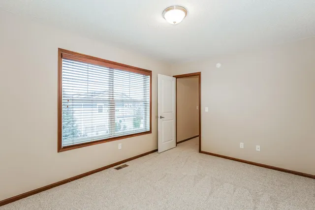 $2,545 | 15640 60th Avenue North, Plymouth, MN 55446