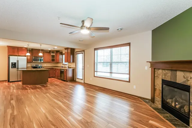 $2,545 | 15640 60th Avenue North, Plymouth, MN 55446