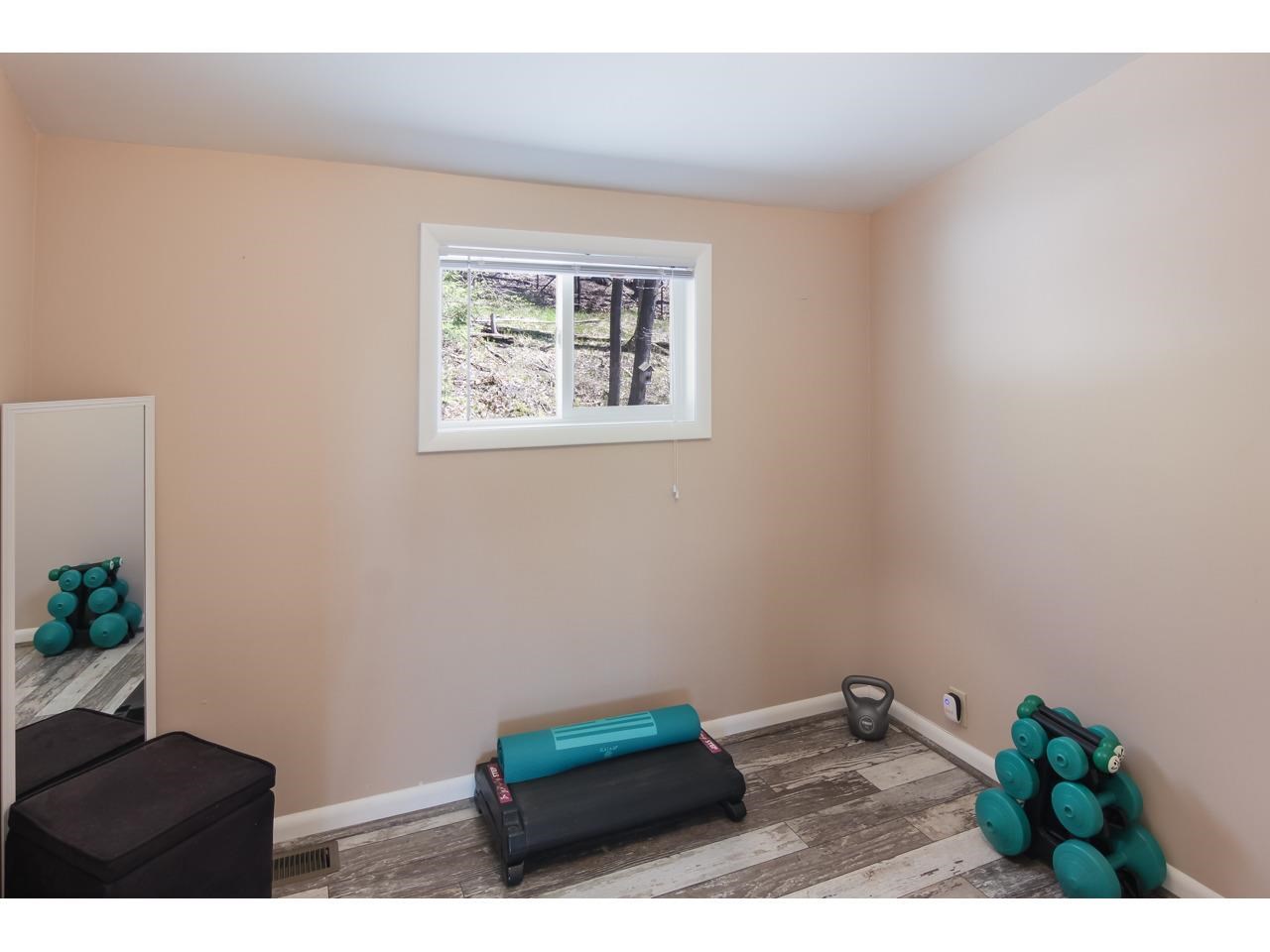 4400 Five Mile Road Williamsburg, MI 49690 - Photo 16 of 33 1886994-15.JPG