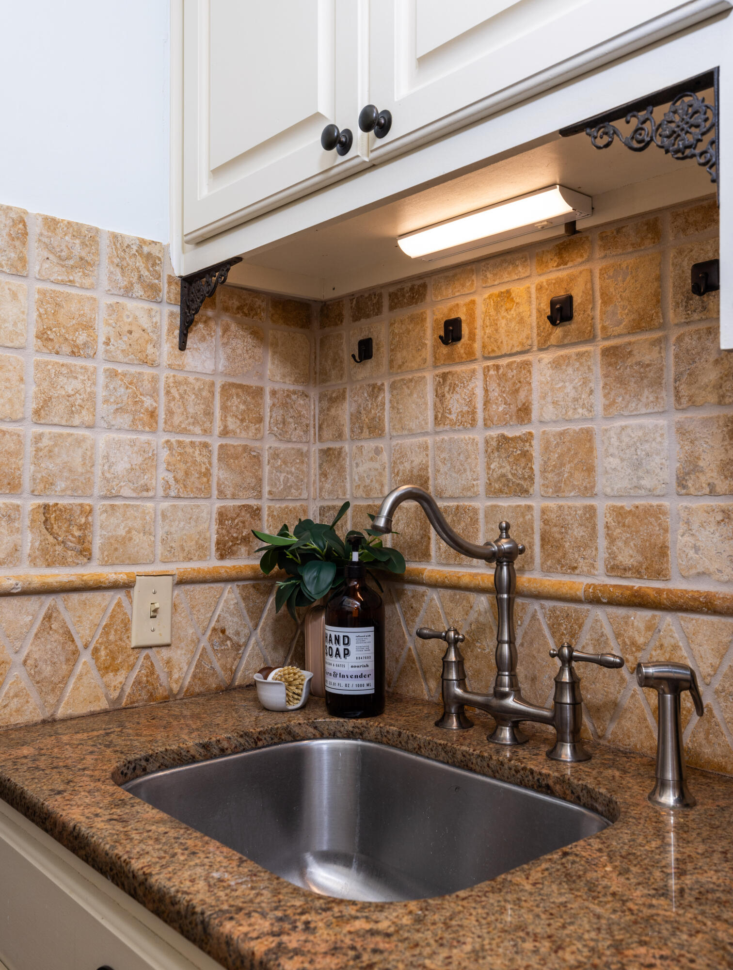30 Mary Street, Unit 1 Charleston, SC 29403 - Photo 17 of 26 Kitchen