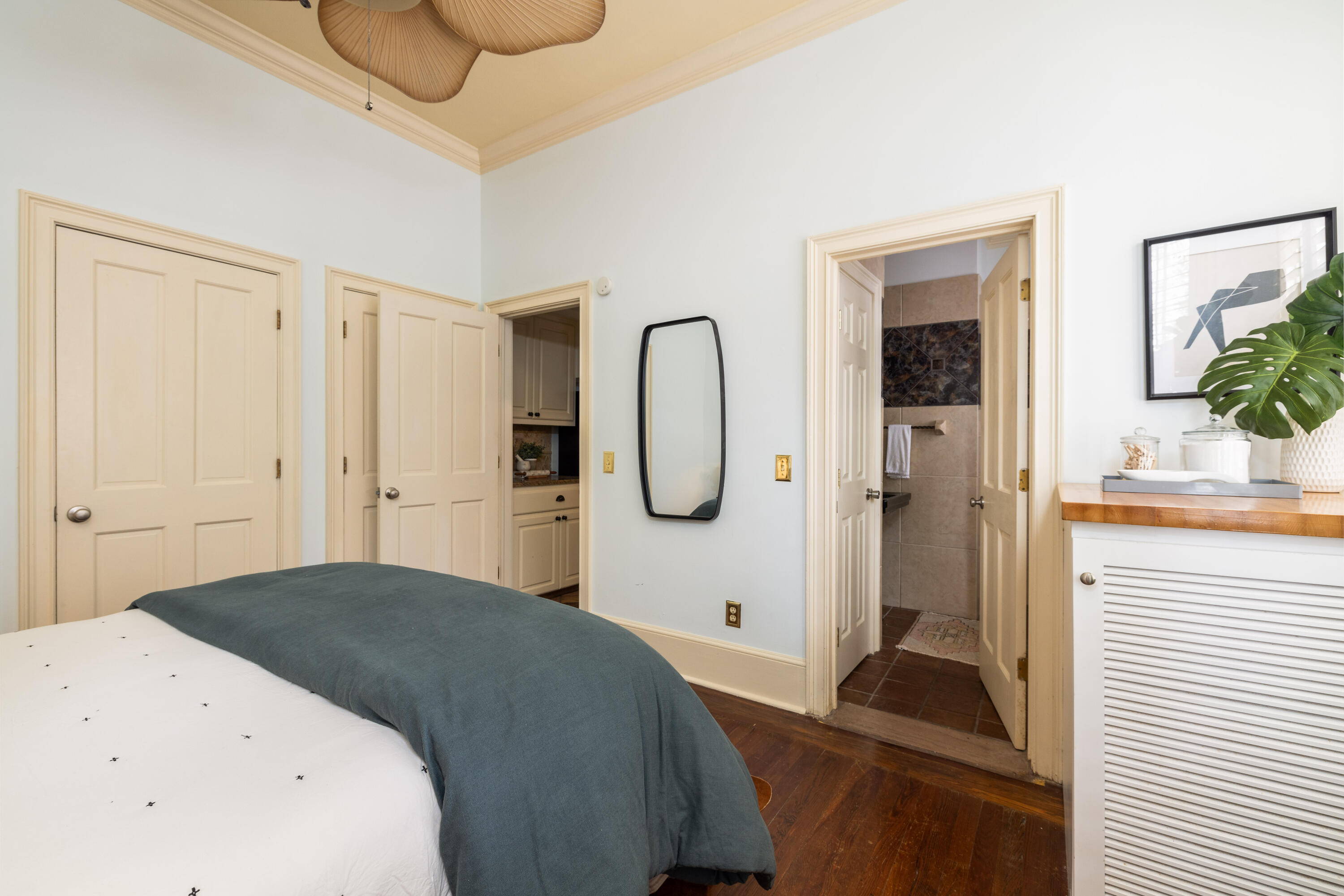 30 Mary Street, Unit 1 Charleston, SC 29403 - Photo 21 of 26 Primary Suite