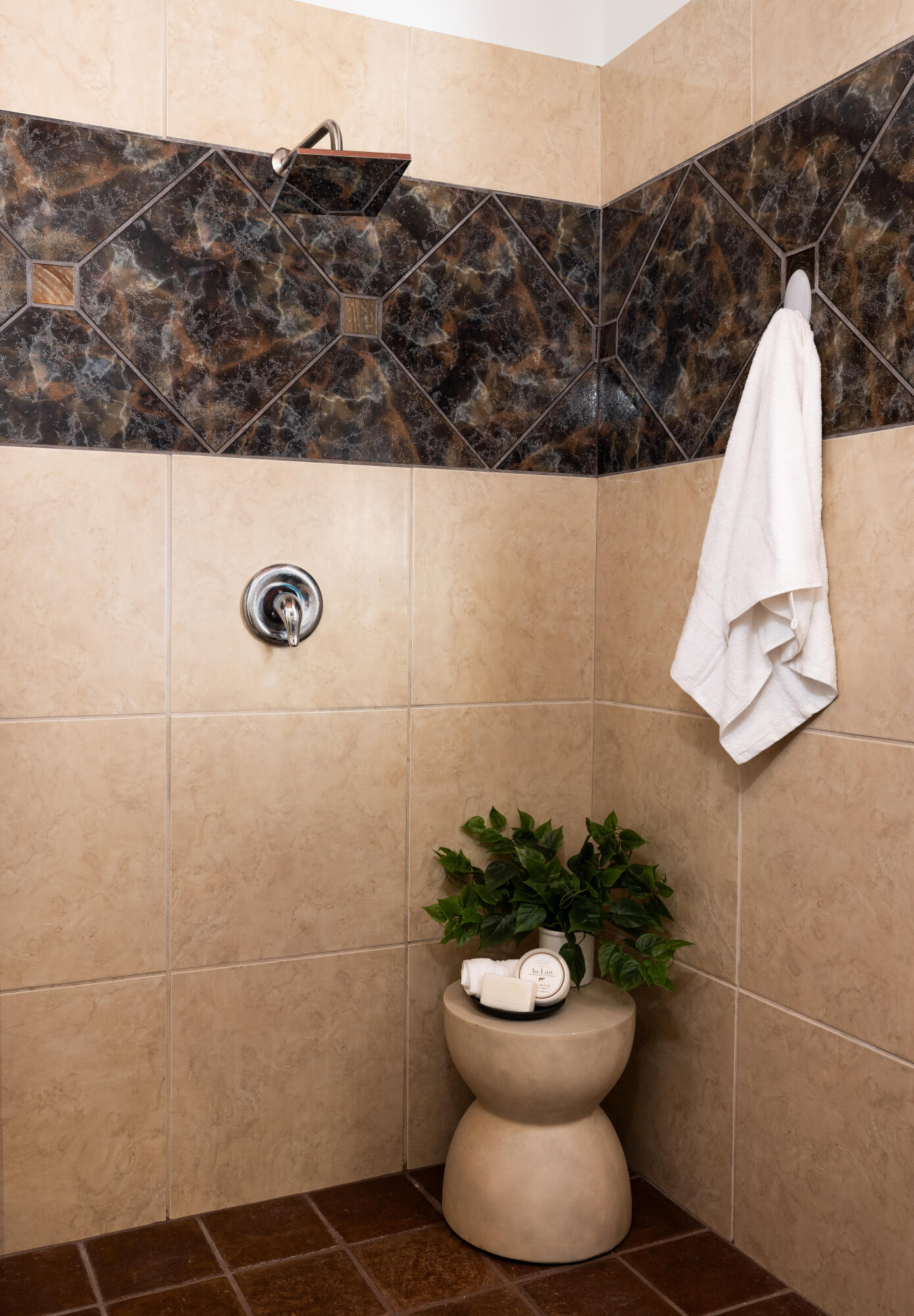 30 Mary Street, Unit 1 Charleston, SC 29403 - Photo 23 of 26 Primary Suite