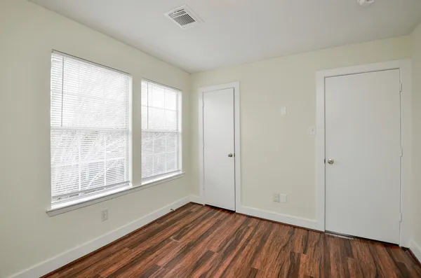 $2,500 | 11924 Prior Park Drive, Houston, TX 77047