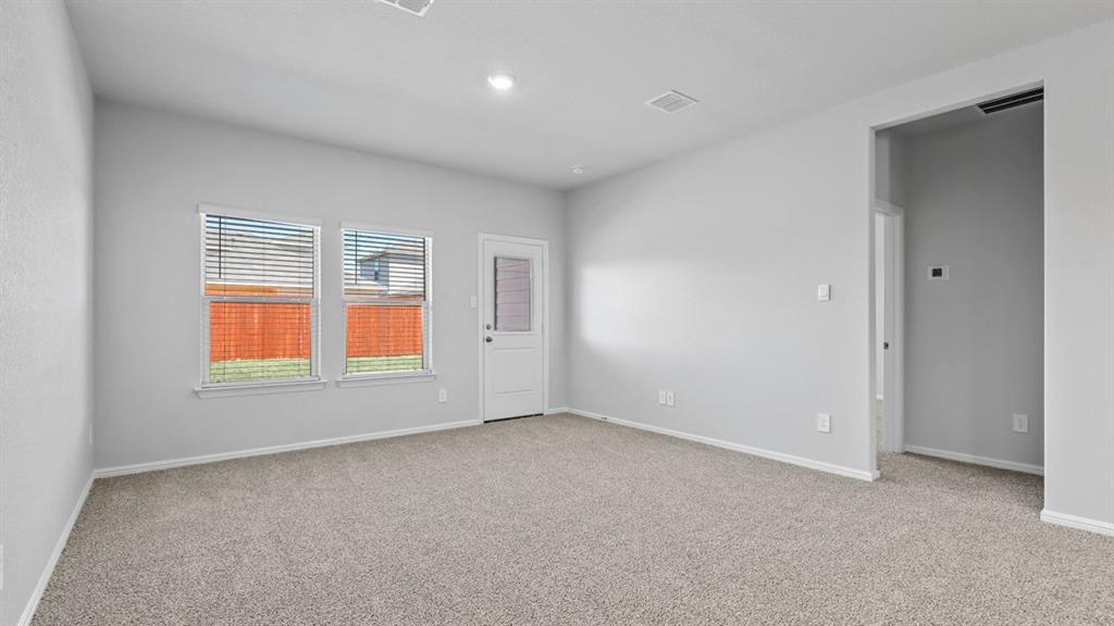 120 Mojave Road Boyd, TX 76023 - Photo 11 of 40 an empty room with a window