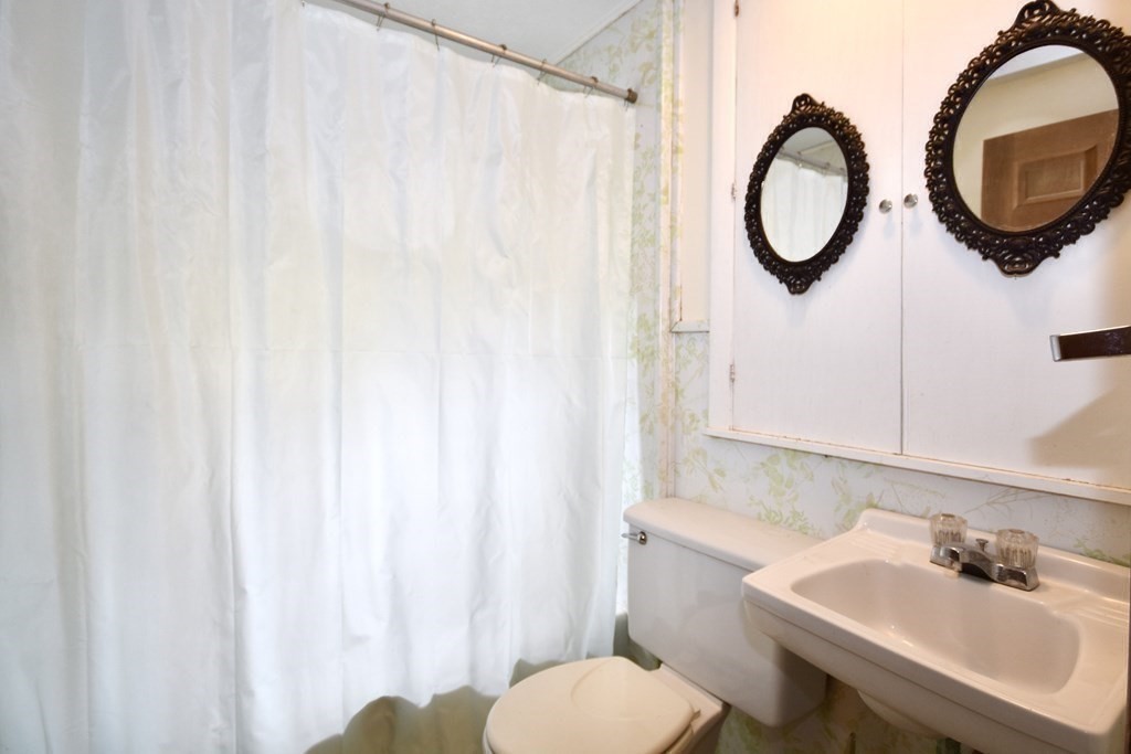 22 Little Harbor Road Wareham, MA 02571 - Photo 17 of 42 Gallery Image 17