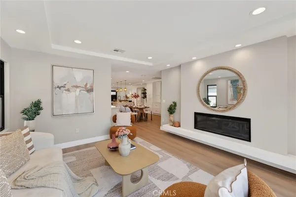 $1,998,000 | 141 South Roosevelt Avenue, Pasadena, CA 91107