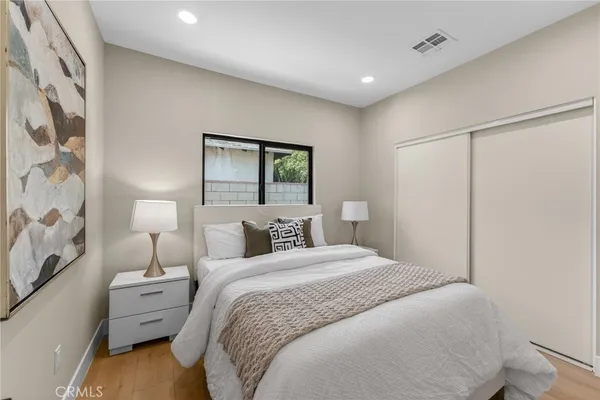 $1,998,000 | 141 South Roosevelt Avenue, Pasadena, CA 91107